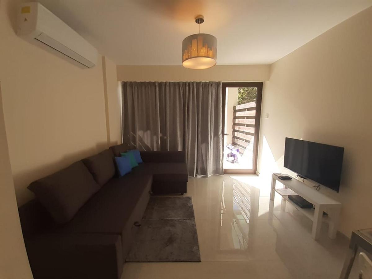 Galatex Beach Apartment Лимасол Экстерьер фото