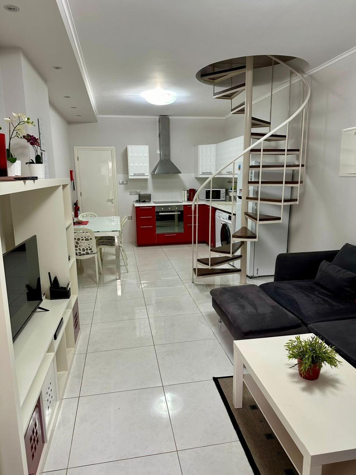 Galatex Beach Apartment Лимасол Экстерьер фото