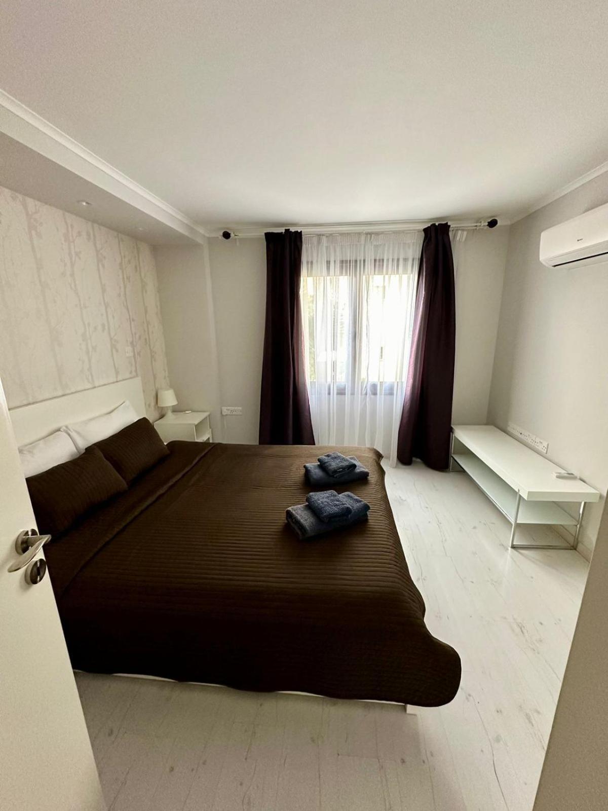 Galatex Beach Apartment Лимасол Экстерьер фото