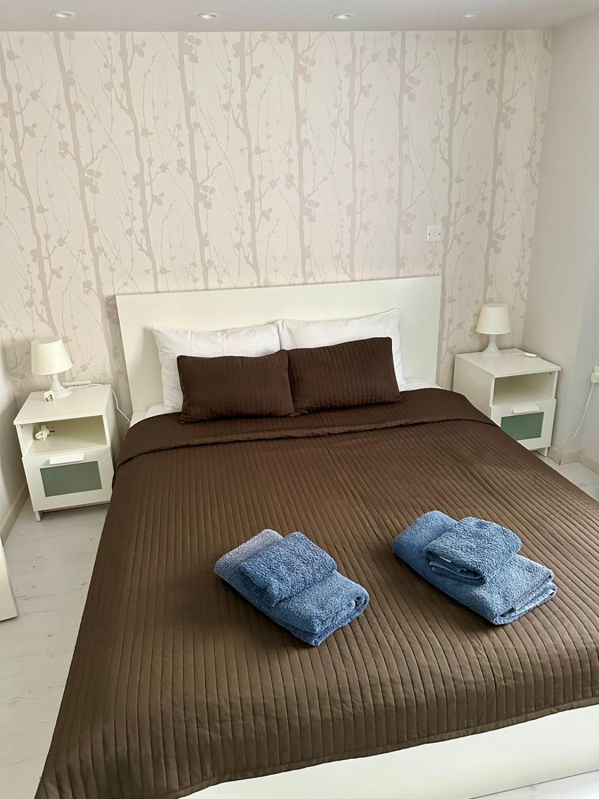 Galatex Beach Apartment Лимасол Экстерьер фото