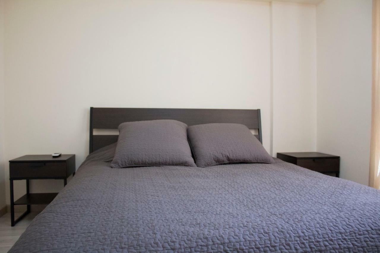Galatex Beach Apartment Лимасол Экстерьер фото