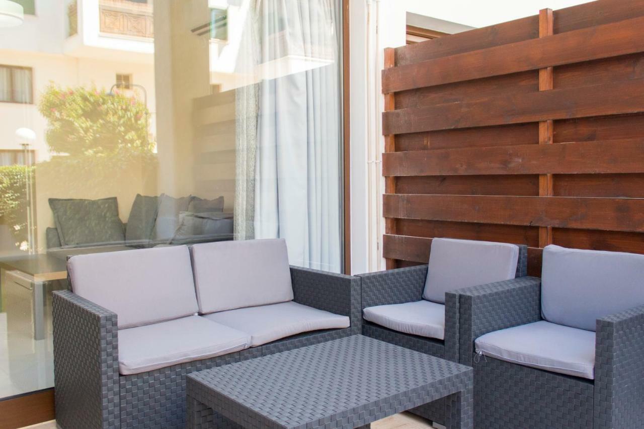 Galatex Beach Apartment Лимасол Экстерьер фото